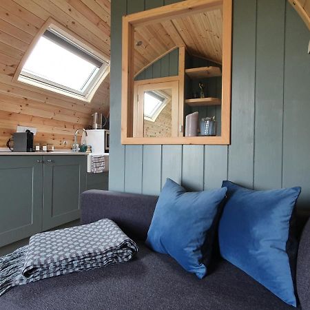 Villa Odli Glamping - Luxury Glamping Pod à Welshpool Extérieur photo