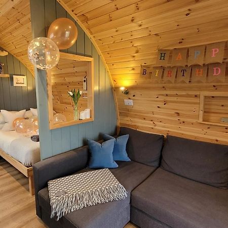 Villa Odli Glamping - Luxury Glamping Pod à Welshpool Extérieur photo